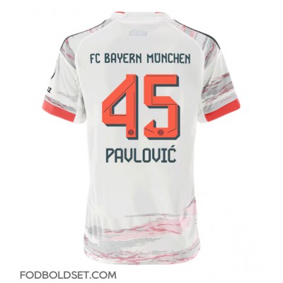 Bayern Munich Aleksandar Pavlovic #45 Udebanetrøje Dame 2025-26 Kortærmet Bayern Munich Aleksandar Pavlovic #45 Udebanetrøje Dame 2025-26 Kortærmet